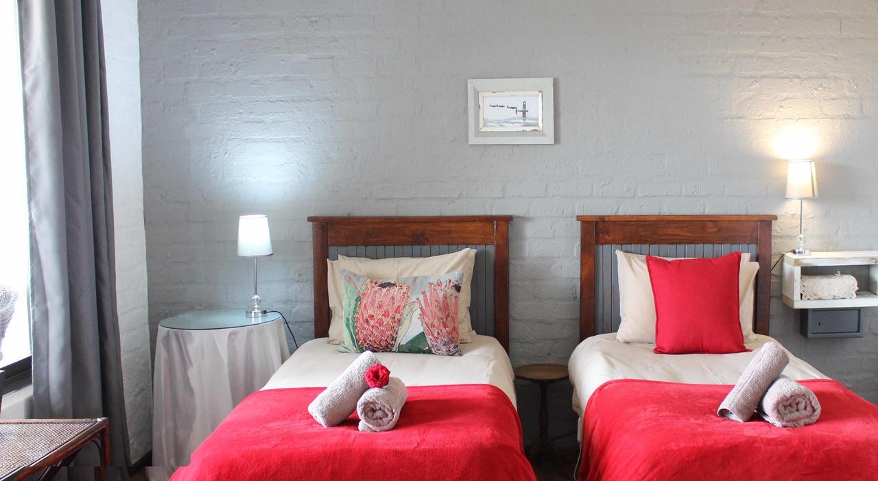 Waterside On Le Bonheur Apartment Simondium Екстериор снимка